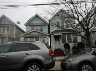 10328 125th St, South Richmond Hill, NY 11419