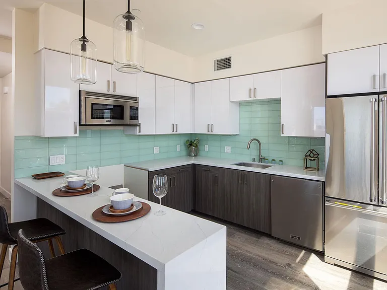 1122 Pico Blvd — Photo 10