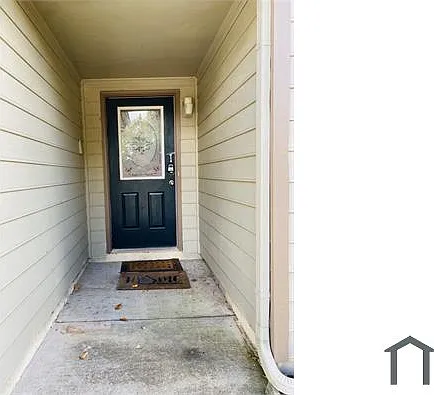695 Paris Dr — Photo 4