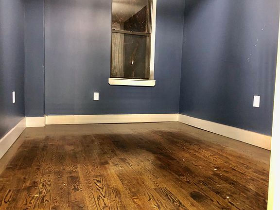 3rd image of 615 Bramhall Ave #1F