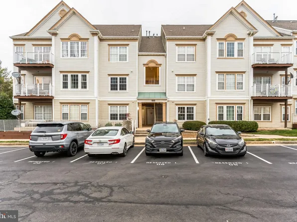 21850 Locomotive Ter Unit 203, Sterling, VA 20166