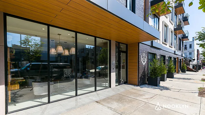 Rented by Nooklyn NYC LLC | media 24