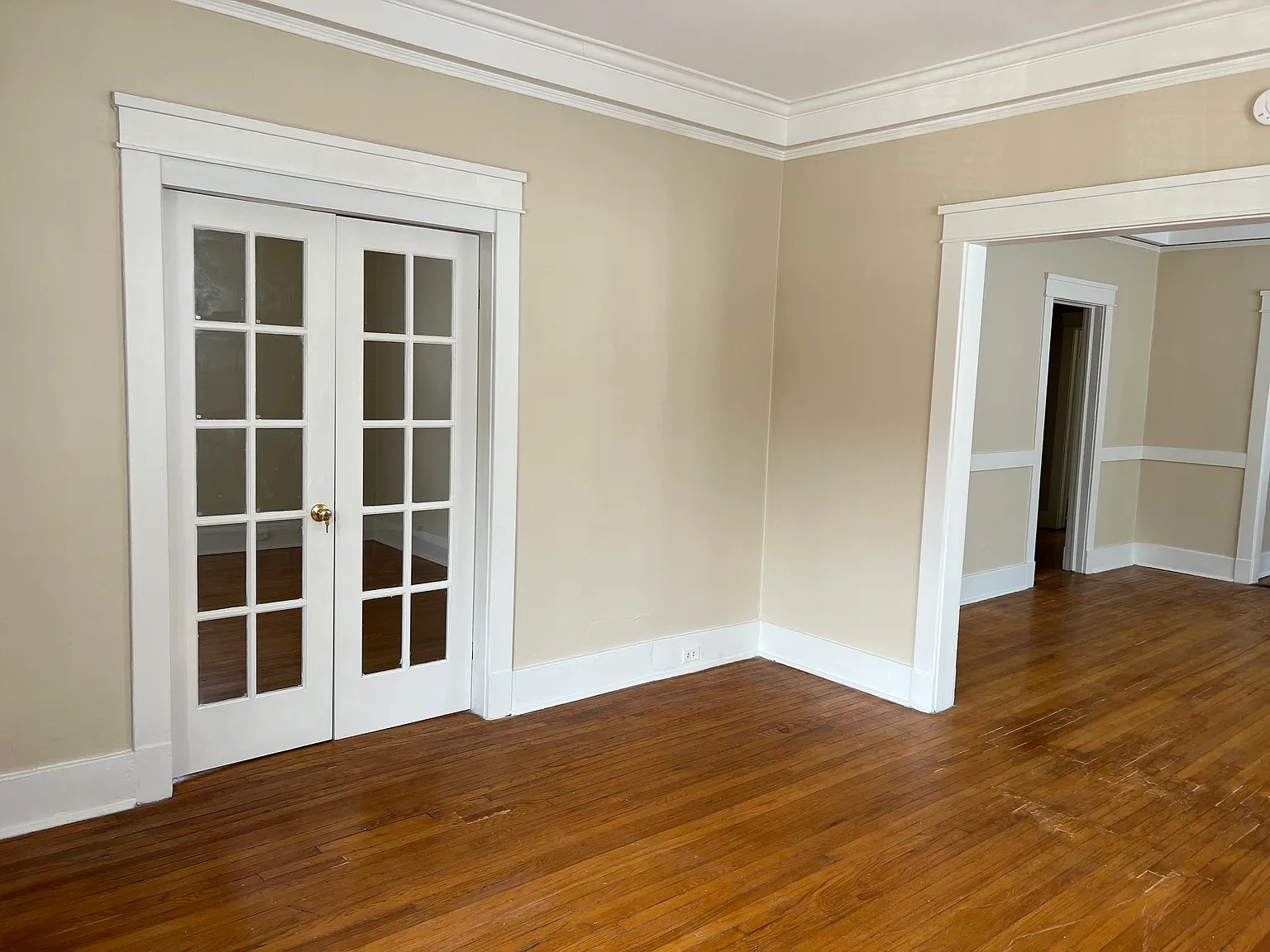 1602 Broadway St — Photo 3