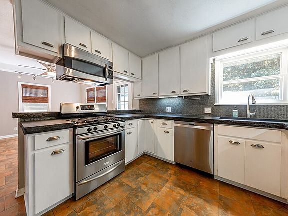 4th image of 5617 Shoalwood Ave