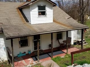 537 Bunts St, Pulaski, VA 24301