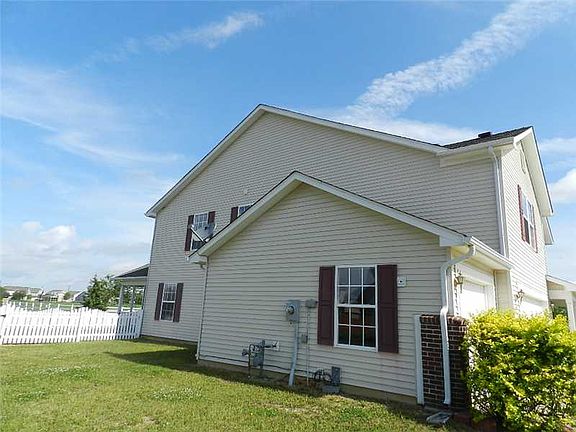 3rd image of 2314 Foxtail Dr