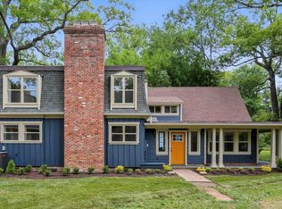 6 Circle Cir, Washington Grove, MD 20880