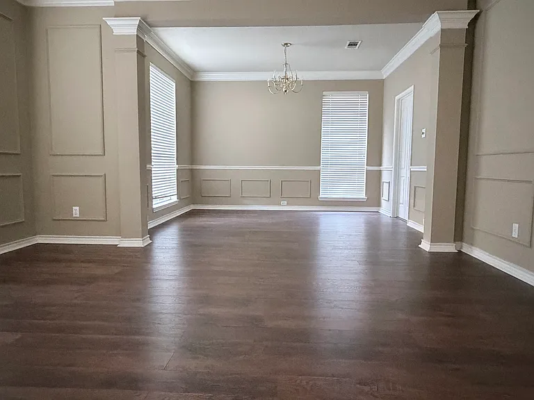 2735 Brookside Ln — Photo 10