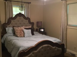 213 5th Pl, Pleasant Grove, AL 35127