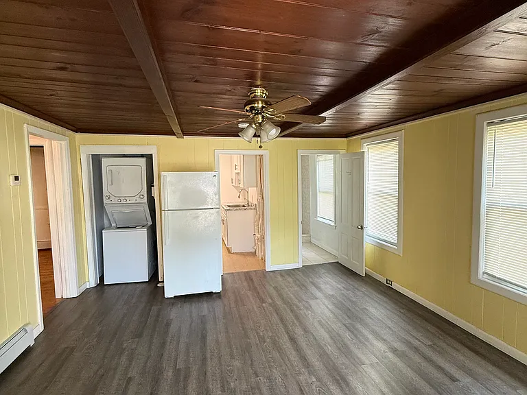 47 Maple St #1 — Photo 10