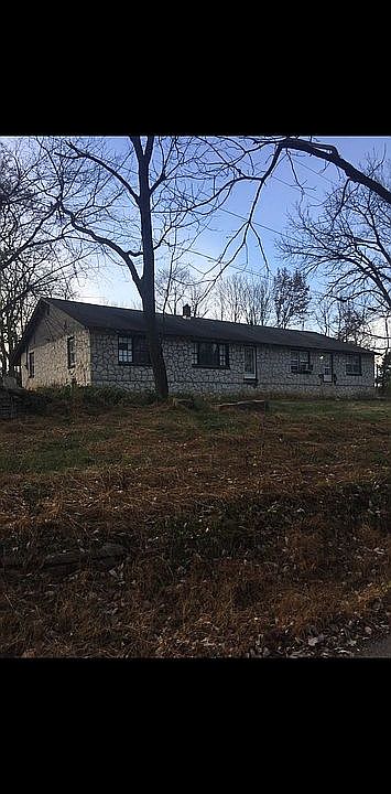 1st image of 458 McFarland Ln