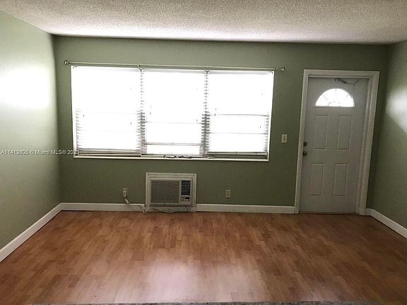 2nd image of 139 Windsor Dr #G