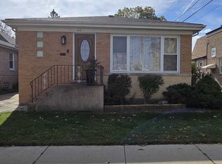 6715 W Dakin St, Chicago, IL 60634