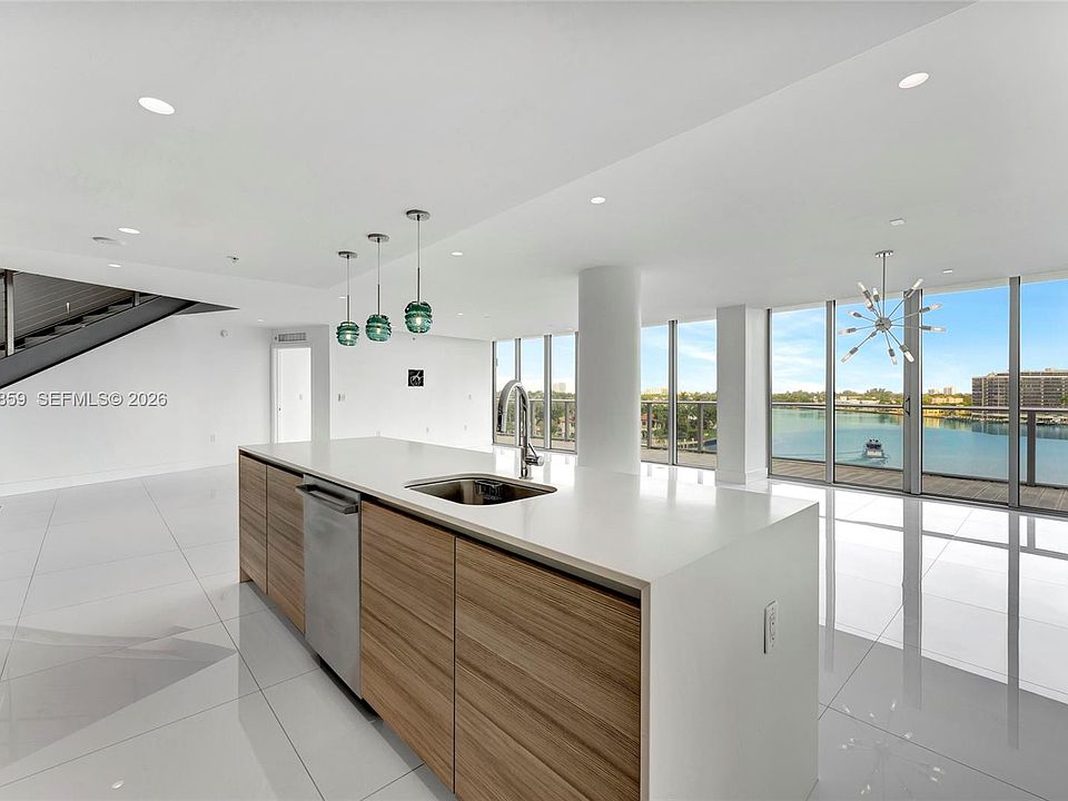 1st image of 6620 Indian Creek Dr #Penthouse 711
