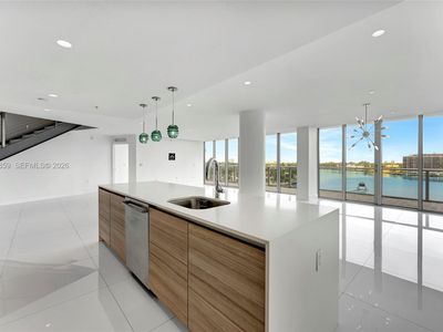 6620 Indian Creek Dr #Penthouse 711, Miami Beach, FL, 33141