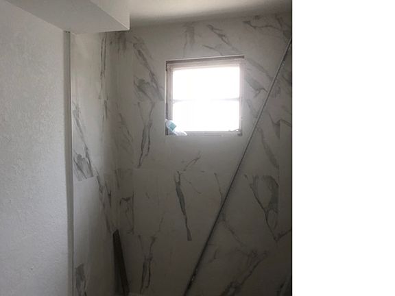 5th image of 2025 Madison St APT 5