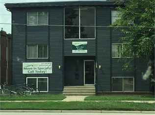 1005 S 1st St, Champaign, IL 61820