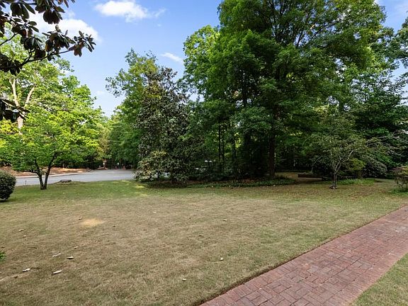 2nd image of 5132 High Point Rd