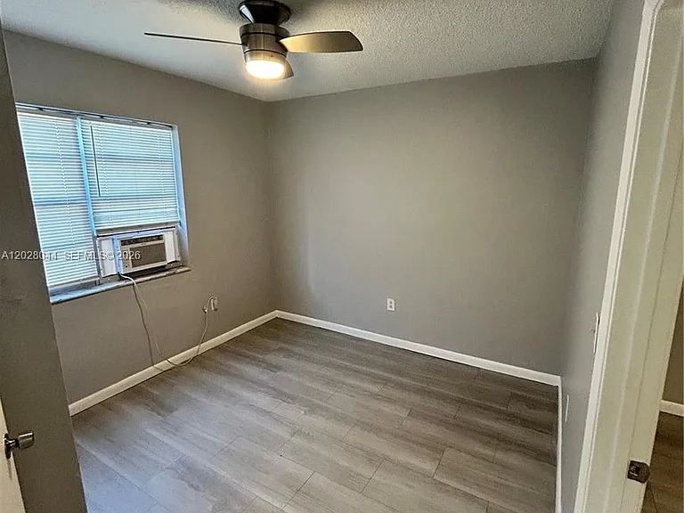 1720 NW 1st Pl #1 — Photo 13