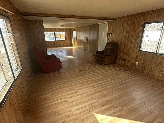 4th image of 2257 W Mitchell Ct