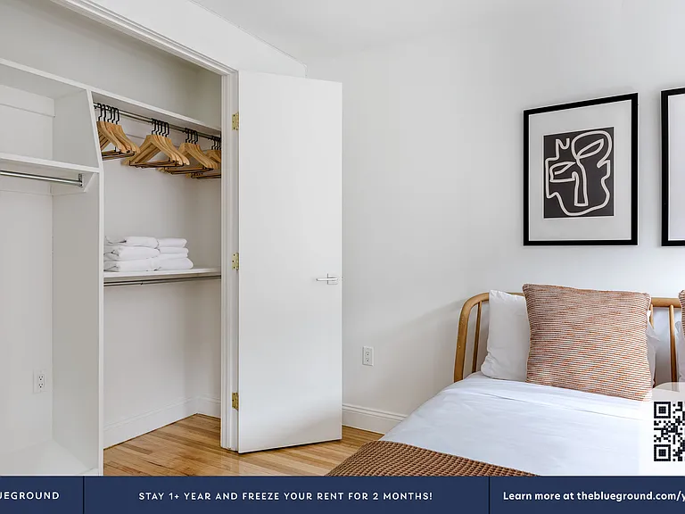 309 W 30th St #5E — Photo 12