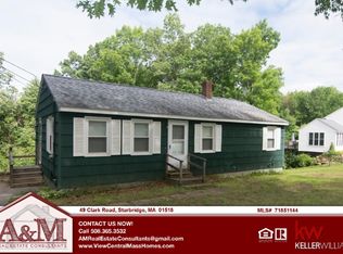 49 Clark Rd, Sturbridge, MA 01518