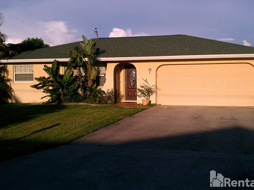 1st image of 1825 SE 15th Ave