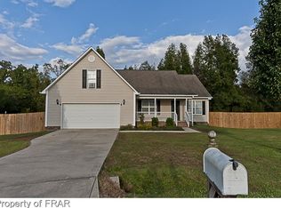 135 Stonewall Ct, Spring Lake, NC 28390