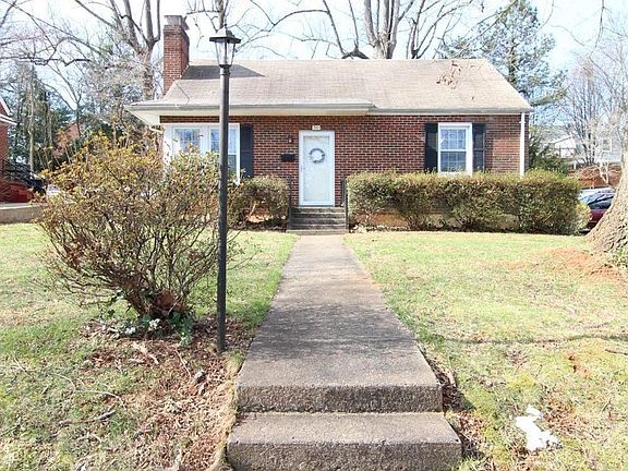 2nd image of 701 Biltmore Ave
