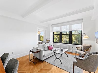 33 Riverside Dr APT 4B, New York, NY, 10023