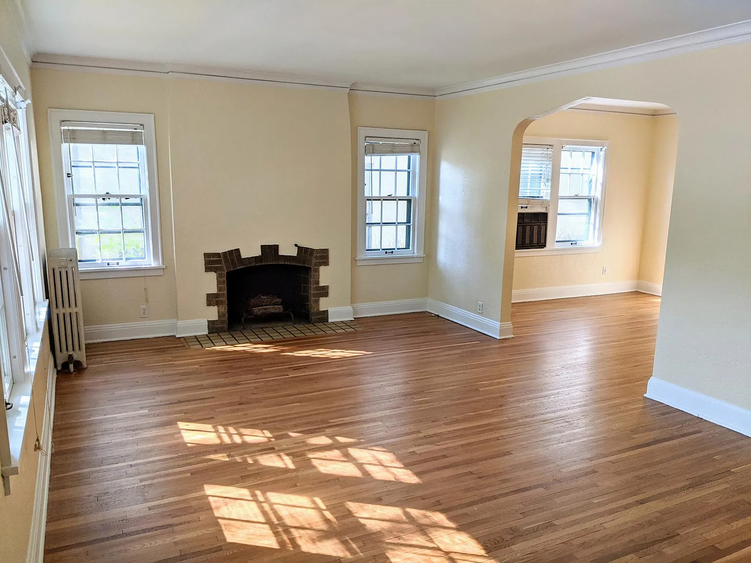 2 bed, 1350 sqft, $1,895 — Photo 3