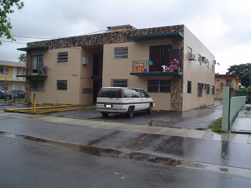 1st image of 3050 NW 21st Ave APT 4