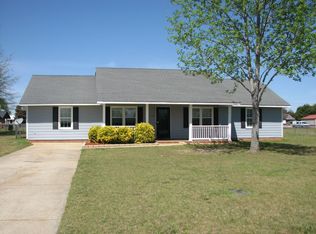 3275 Daly St, Dalzell, SC 29040