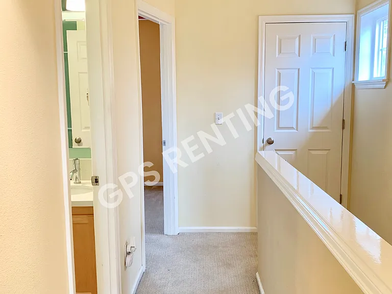 4139 Fremont Ave N — Photo 10