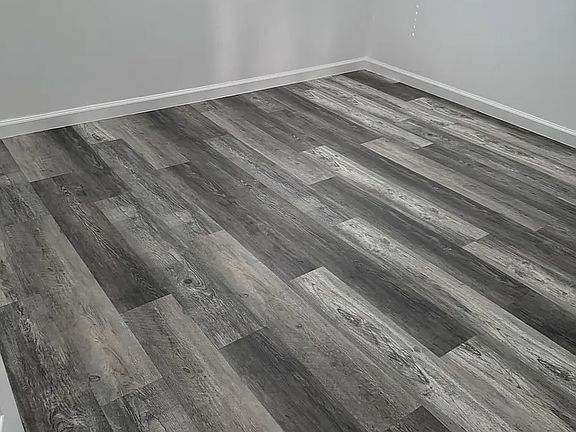 5th image of 1547 S 38th St #1