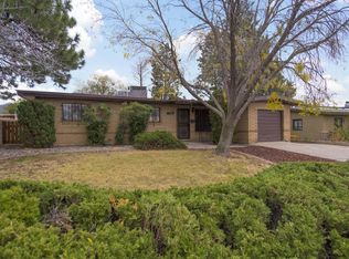 1042 Claudine St NE, Albuquerque, NM 87112