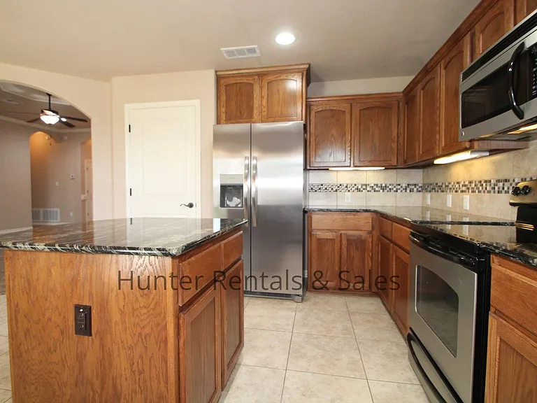 2522 Boxwood Dr — Photo 11