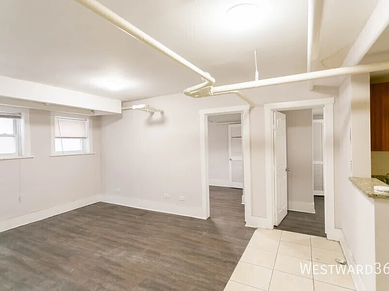 1662 W Farwell Ave #G — Photo 3