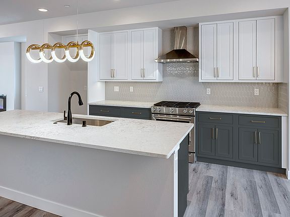 Image shown is for illustration purposes only.