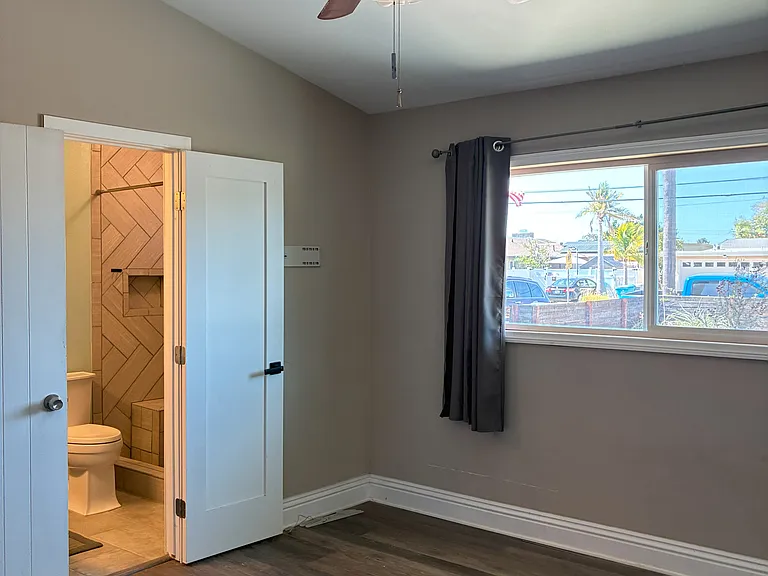 Mount Ararat Dr — Photo 18