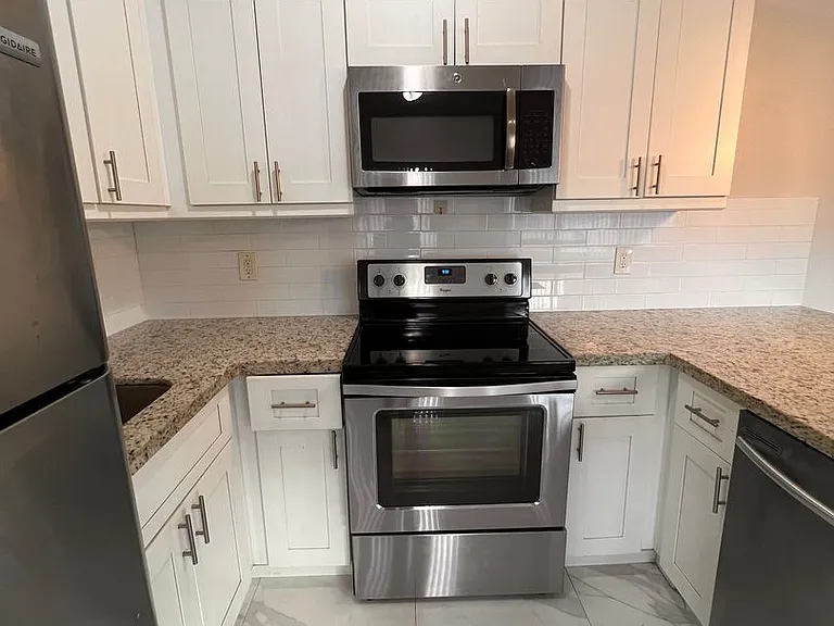 101 Antiquera Ave — Photo 41