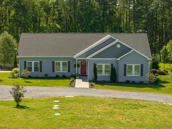 2321 Staunton River Rd, Clarksville, VA 23927