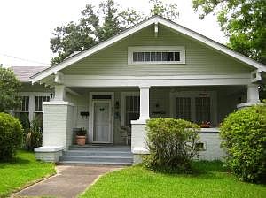4th image of 903 Corinne St