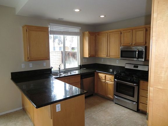 3rd image of 342 Cypress Ct