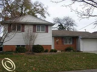 1st image of 32422 Maryland St