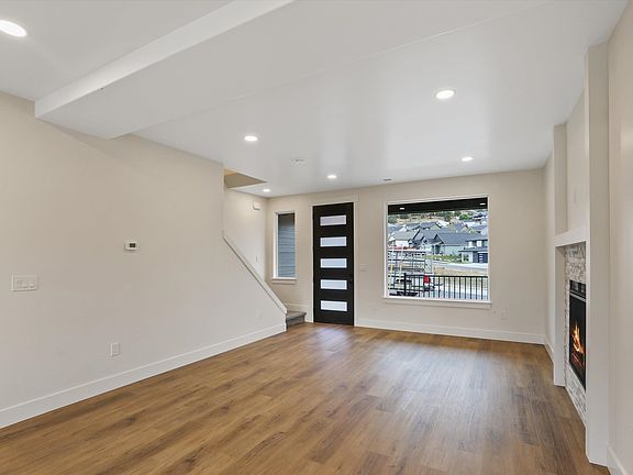 4th image of 2676 S Homestead Ln