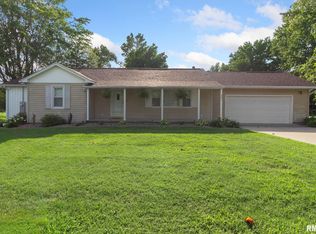 301 McNeil St, Energy, IL 62933