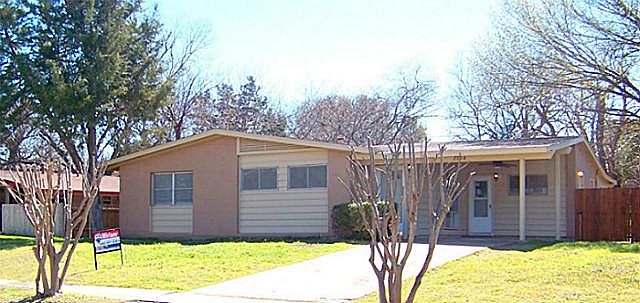 1st image of 2004 Skylark Dr