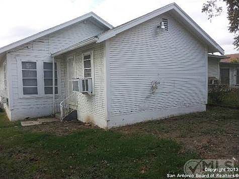 2nd image of 810 Piedmont Ave