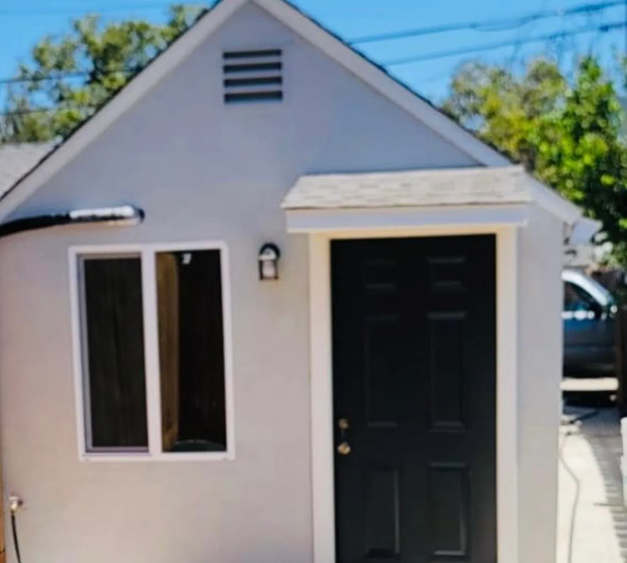 Studio, 350 sqft, $1,200 — Photo 1